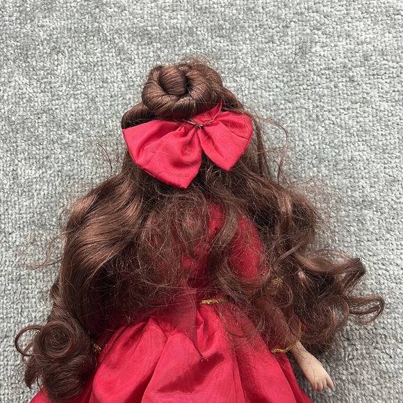 Disney Princess Belle Red Dress Gown Porcelain Doll Beauty The Beast Collectible - Picture 6 of 16